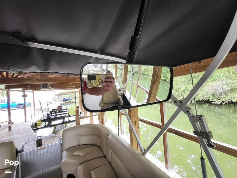 Slide: The Image of 2017 Landau Island Breeze 252 for sale in Hot Springs, AR - 28