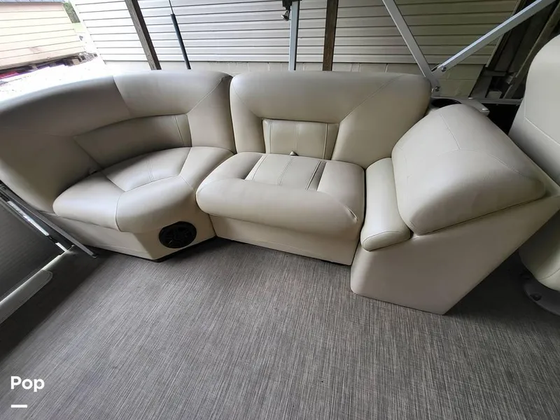 Slide: The Image of 2017 Landau Island Breeze 252 for sale in Hot Springs, AR - 30