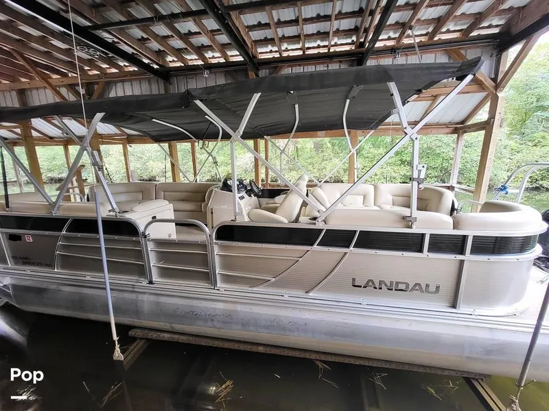 Slide: The Image of 2017 Landau Island Breeze 252 for sale in Hot Springs, AR - 44