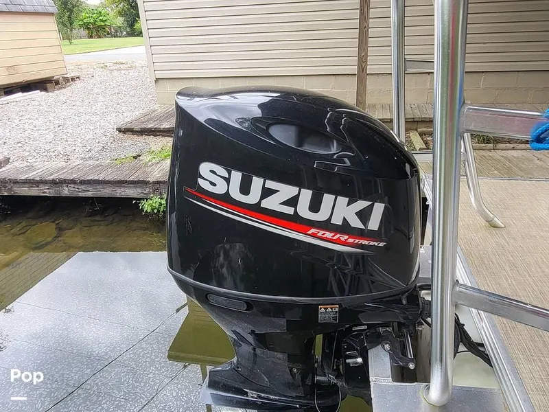 Slide: The Image of 2017 Landau Island Breeze 252 for sale in Hot Springs, AR - 54