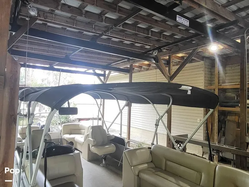 Slide: The Image of 2017 Landau Island Breeze 252 for sale in Hot Springs, AR - 57