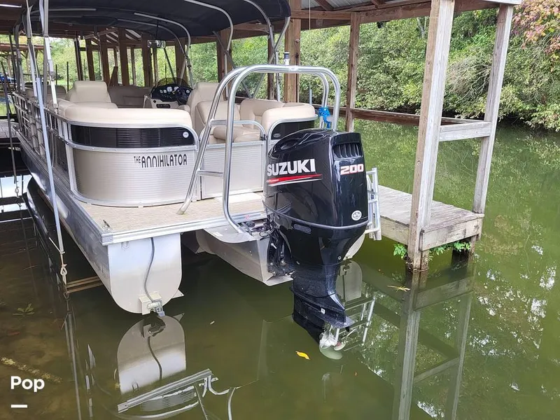 Slide: The Image of 2017 Landau Island Breeze 252 for sale in Hot Springs, AR - 59