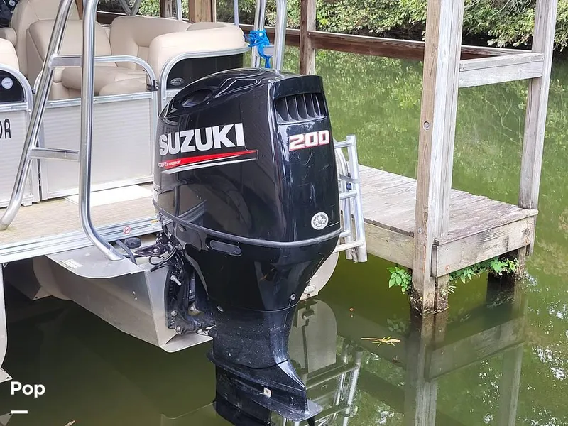 Slide: The Image of 2017 Landau Island Breeze 252 for sale in Hot Springs, AR - 60