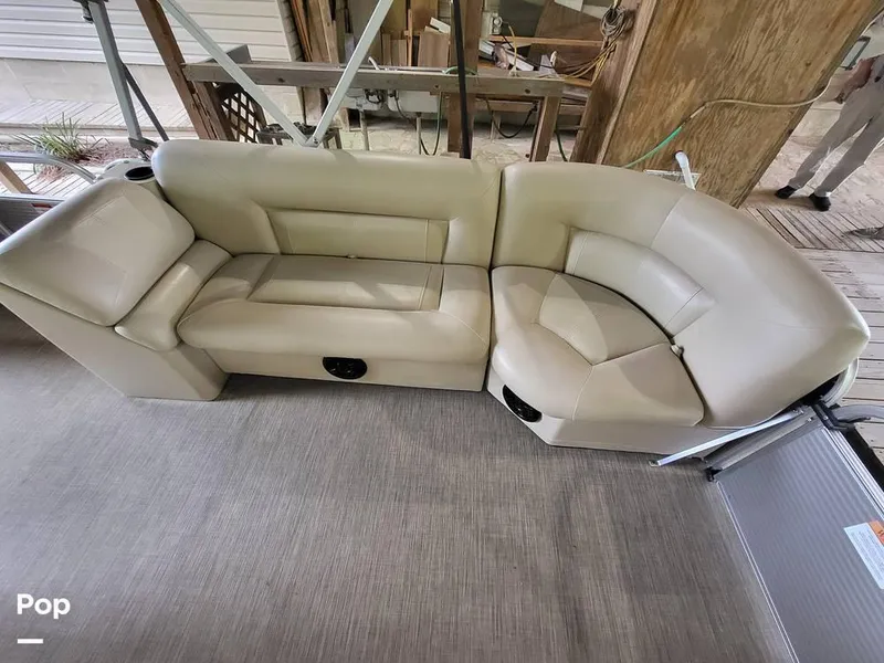 Slide: The Image of 2017 Landau Island Breeze 252 for sale in Hot Springs, AR - 8
