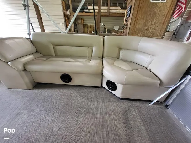 Slide: The Image of 2017 Landau Island Breeze 252 for sale in Hot Springs, AR - 9