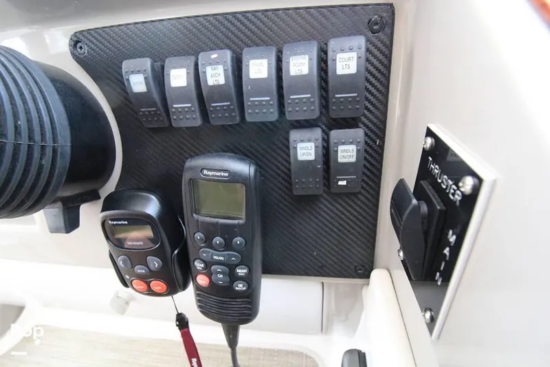 Slide: The Image of 2003 Formula 40PC for sale in Cincinnati, OH - 27