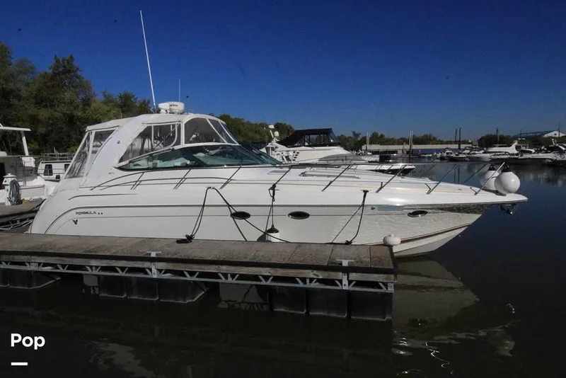 Slide: The Image of 2003 Formula 40PC for sale in Cincinnati, OH - 5