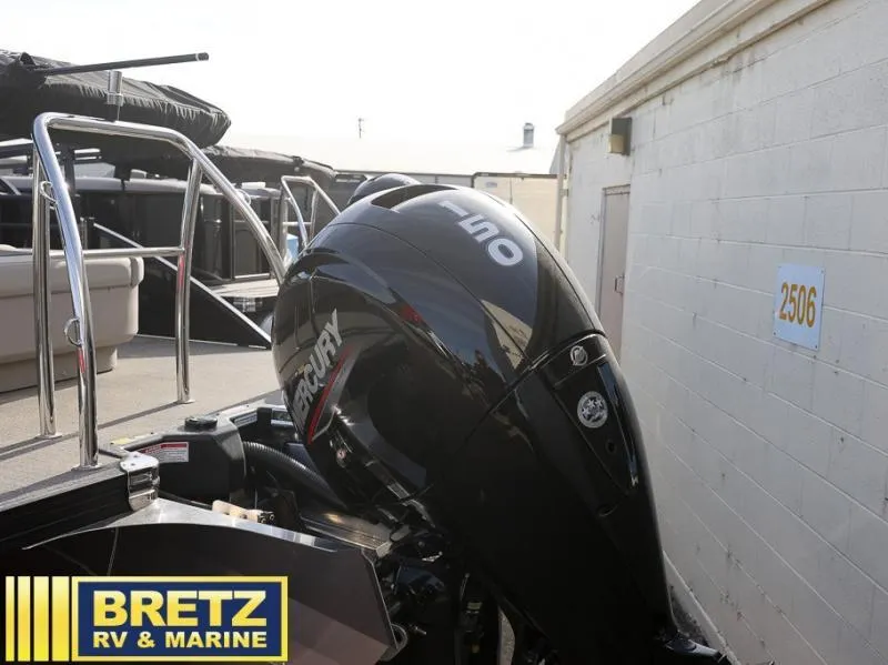 Slide: The Image of Aria Ultra-Lounge A22UC 2025 with Mercury 150 outboard motor at Bretz RV & Marine. - 6