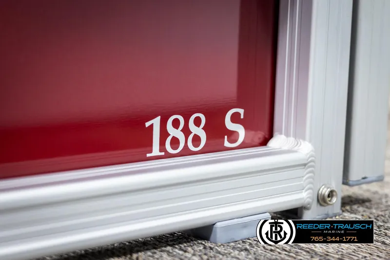 Slide: The Image of Close-up of 2025 Bennington 188 SSSE boat model number on red panel. - 46