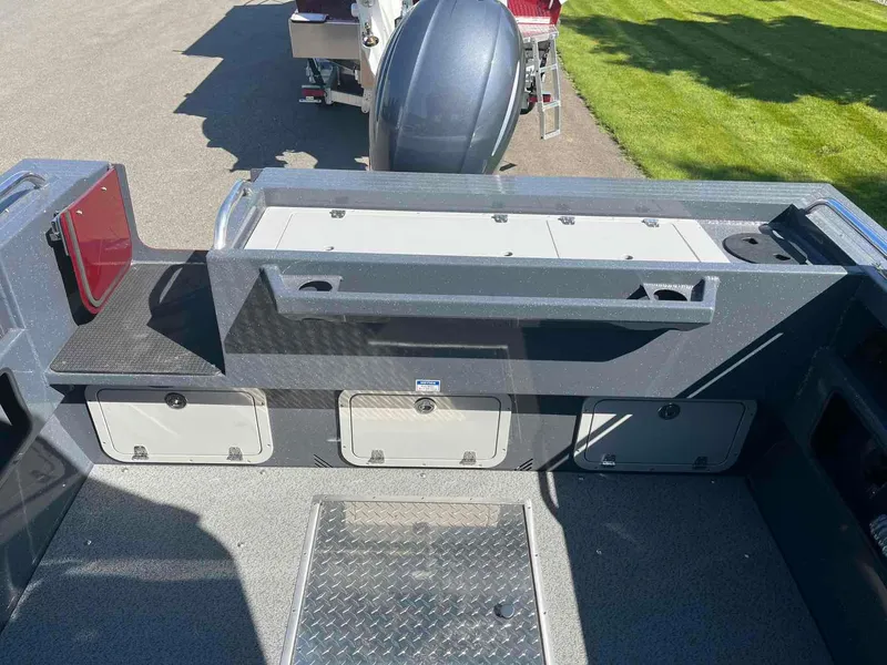 Slide: The Image of Duckworth 21DISCOVERY 2024 - 8