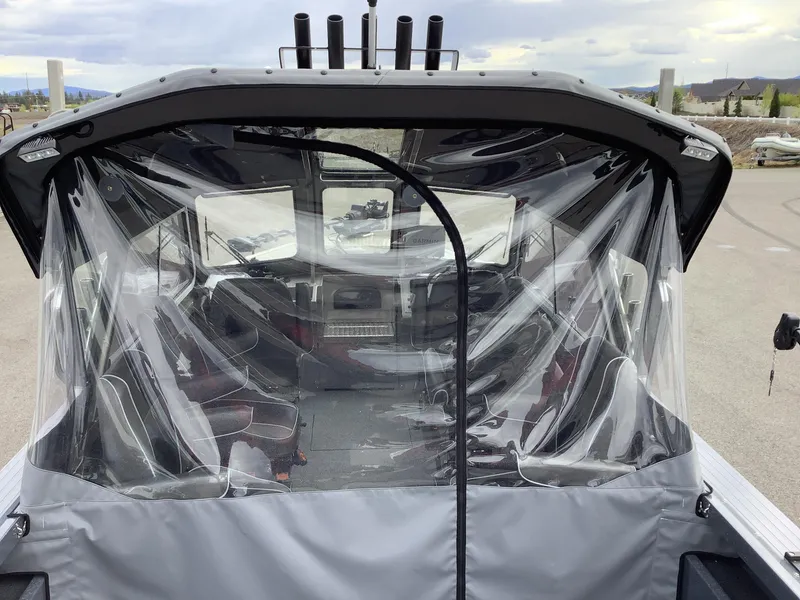 Slide: The Image of Duckworth 24 Pacific Navigator 2024 - 10