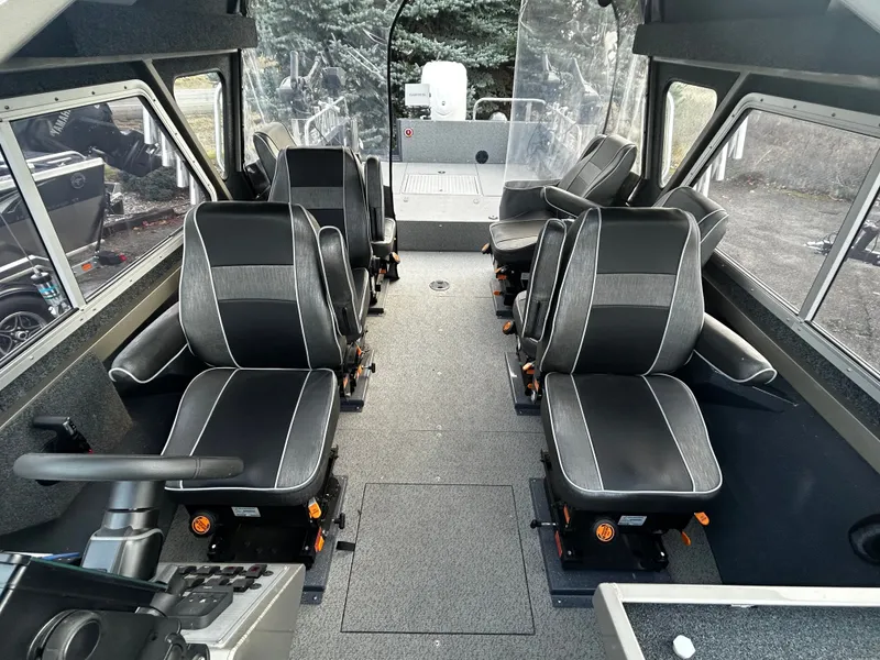 Slide: The Image of Duckworth 24 Pacific Navigator 2024 - 22