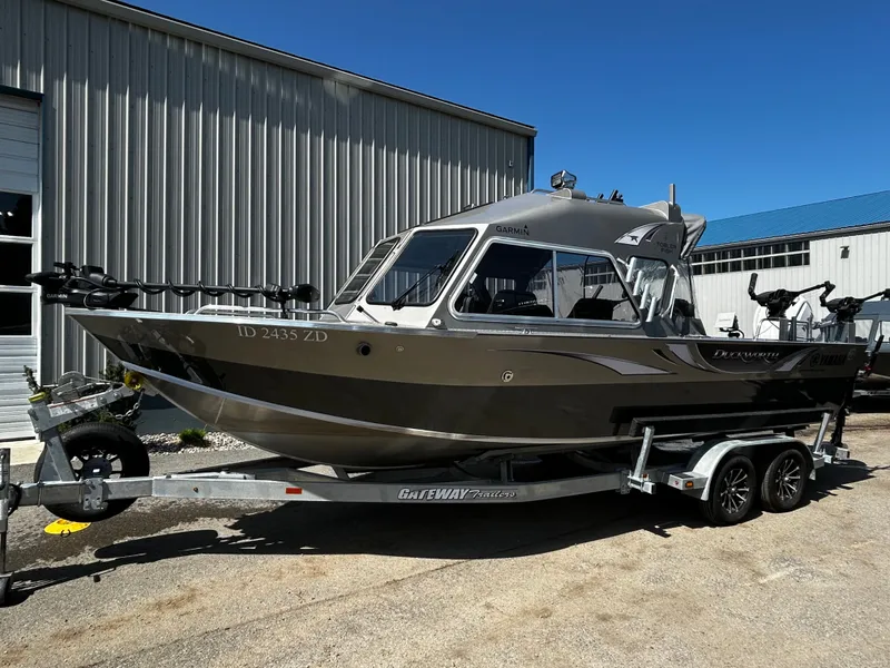 Slide: The Image of Duckworth 24 Pacific Navigator 2024 - 26