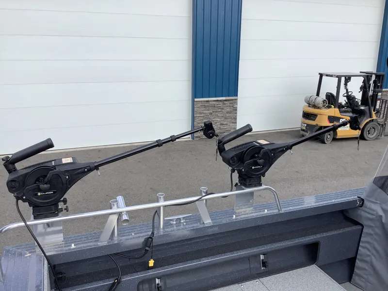 Slide: The Image of Duckworth 24 Pacific Navigator 2024 - 9