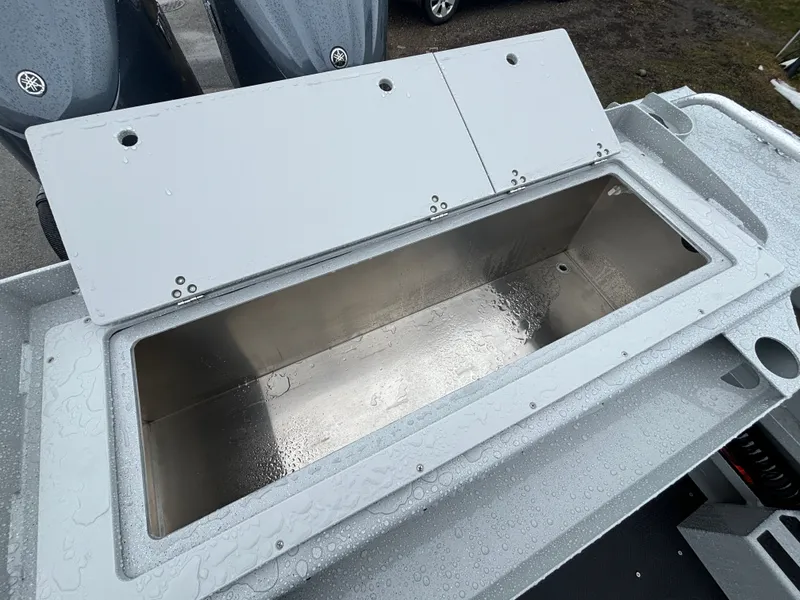 Slide: The Image of Duckworth 28 Offshore 2024 - 33