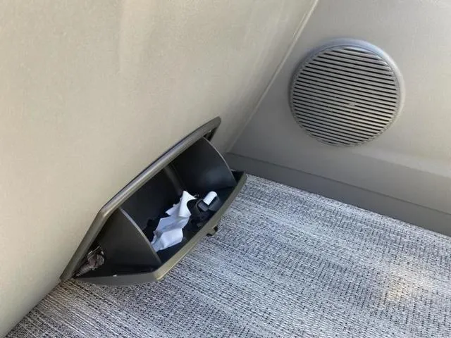 Slide: The Image of Bennington S Quad Bench 24SSR Tritoon 2025 - 30