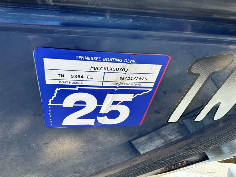 Slide: The Image of 2003 MasterCraft ProStar 197 with Tennessee boating decal expiring in 2025. - 20