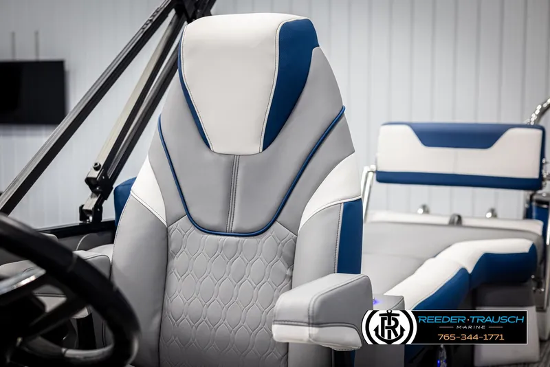 Slide: The Image of 2025 Avalon Catalina QLS boat seat with blue and gray upholstery. - 32