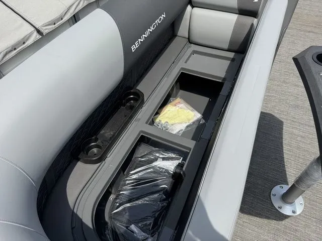 Slide: The Image of Bennington S Quad Bench 22 SSR Pontoon 2025 - 10