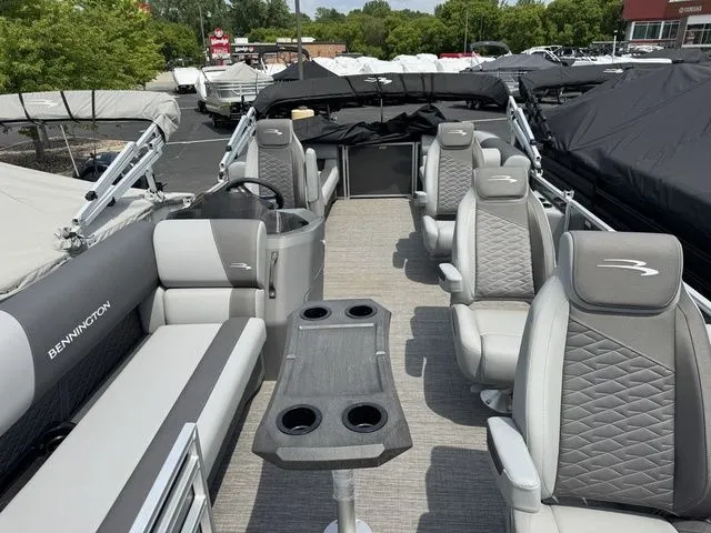 Slide: The Image of Bennington S Quad Bench 22 SSR Pontoon 2025 - 5