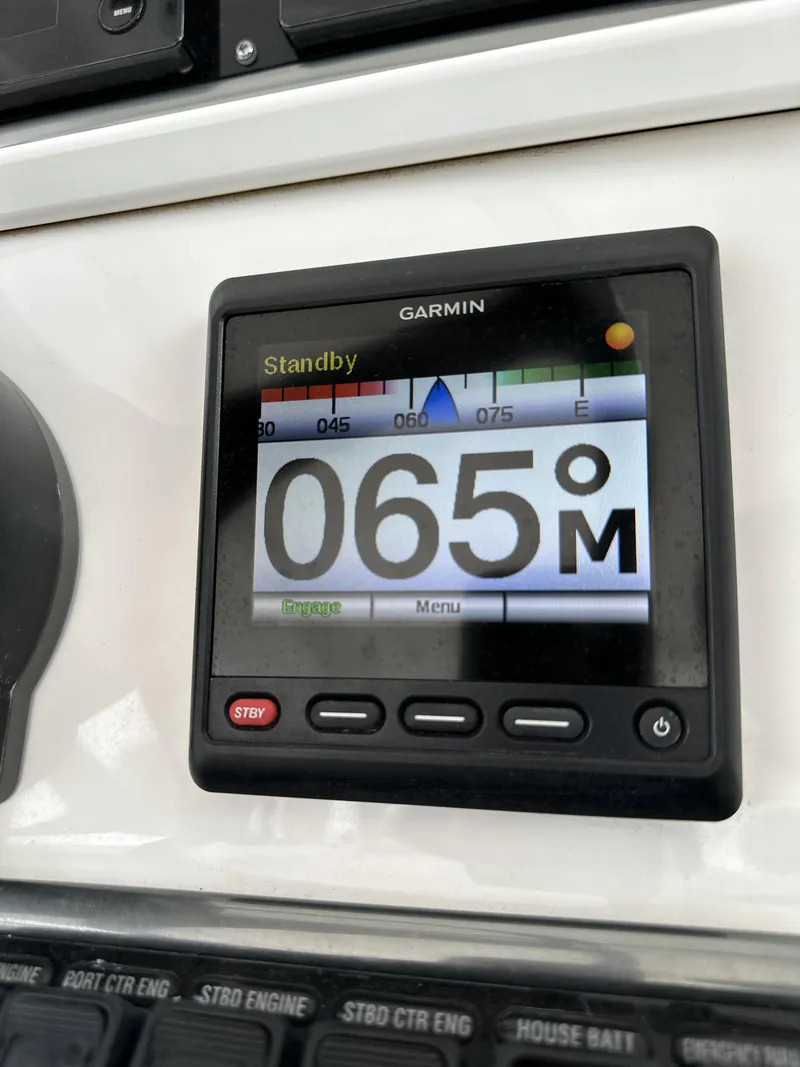 Slide: The Image of Garmin navigation display on 2017 Everglades 435 Center Console boat. - 36