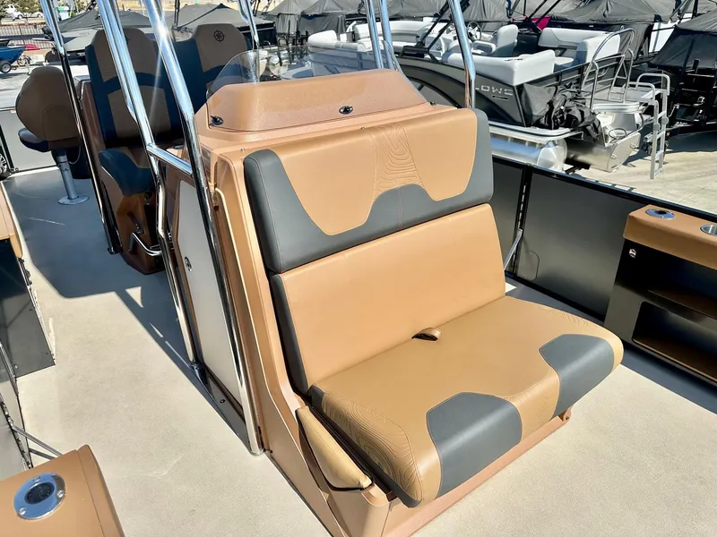 Slide: The Image of Avalon Geo Fish GLX 25 w/ 225HP Mercury! 2025 - 13