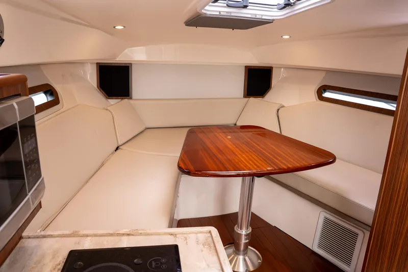 Slide: The Image of Pursuit OS 325 Offshore 2018 - 19