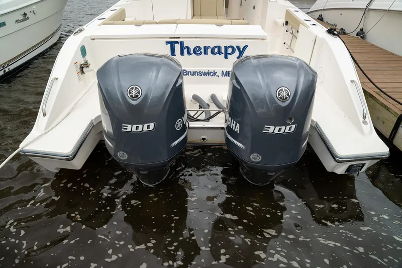 Slide: The Image of Pursuit OS 325 Offshore 2018 - 3