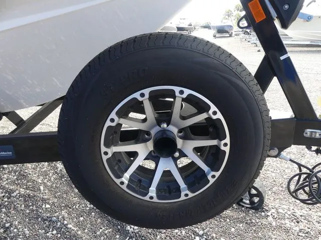 Slide: The Image of Axis Wake Research A24 2023 - 19