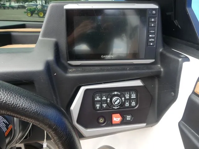 Slide: The Image of Axis Wake Research A24 2023 - 45