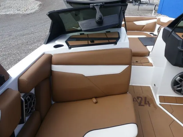 Slide: The Image of Axis Wake Research A24 2023 - 48