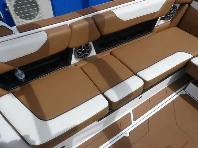 Slide: The Image of Axis Wake Research A24 2023 - 61