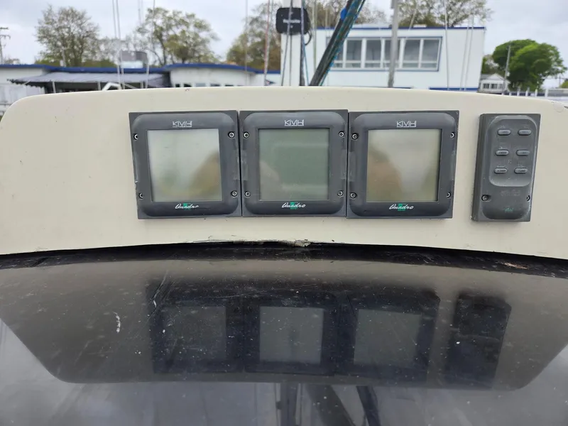 Slide: The Image of S2 9.1 1985 - 12