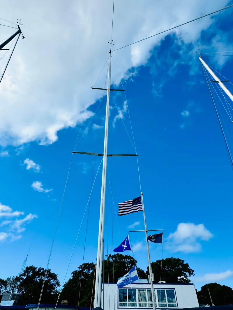 Slide: The Image of S2 9.1 1985 - 32