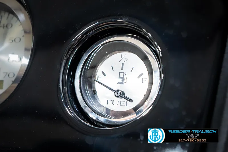 Slide: The Image of Fuel gauge of 2025 Bennington 21 SLS boat, showing near empty. - 33