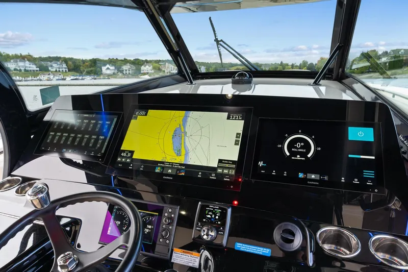 Slide: The Image of Scout 425 LXF 2023 - 71