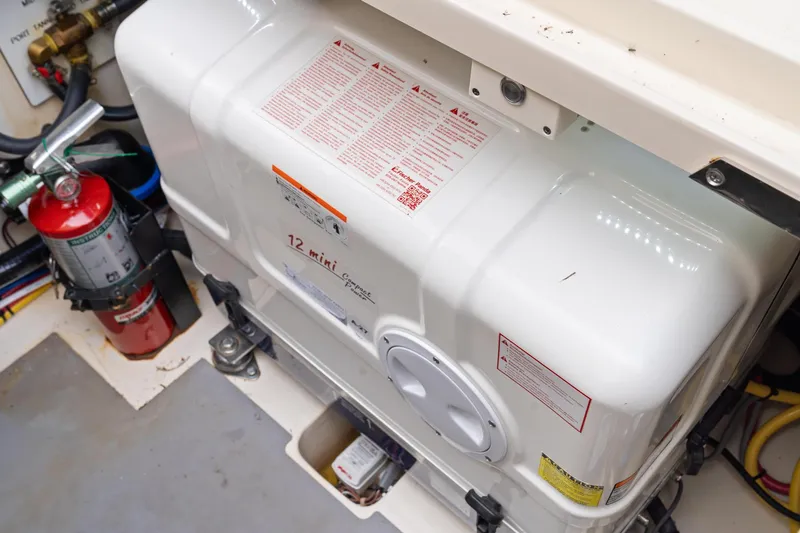 Slide: The Image of Scout 425 LXF 2023 - 79