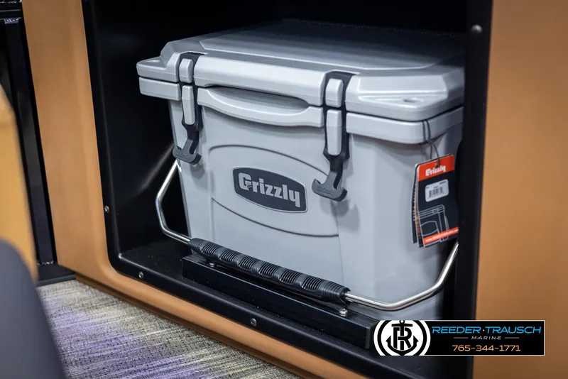 Slide: The Image of Grizzly cooler stored in 2025 Avalon LSZ EL boat compartment. - 41