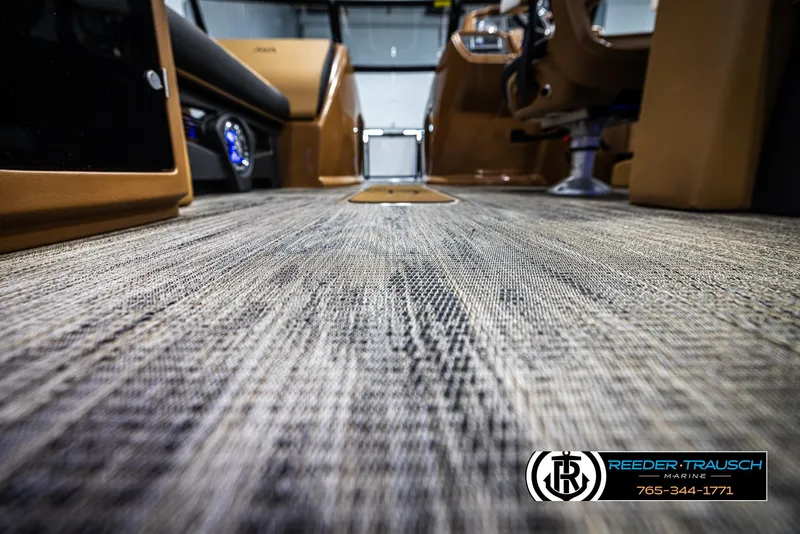 Slide: The Image of 2025 Avalon LSZ EL interior flooring with modern design and Reeder-Trausch branding. - 45