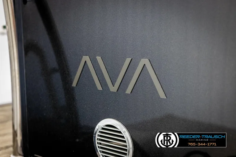 Slide: The Image of Avalon LSZ EL 2025 - 51