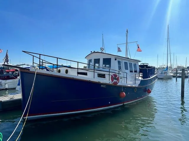 The Image of Diesel Duck 38 Trawler 2004 - 0
