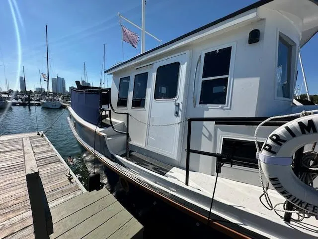 Slide: The Image of Diesel Duck 38 Trawler 2004 - 3