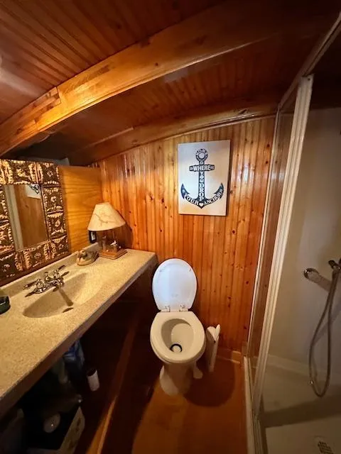 Slide: The Image of Diesel Duck 38 Trawler 2004 - 33