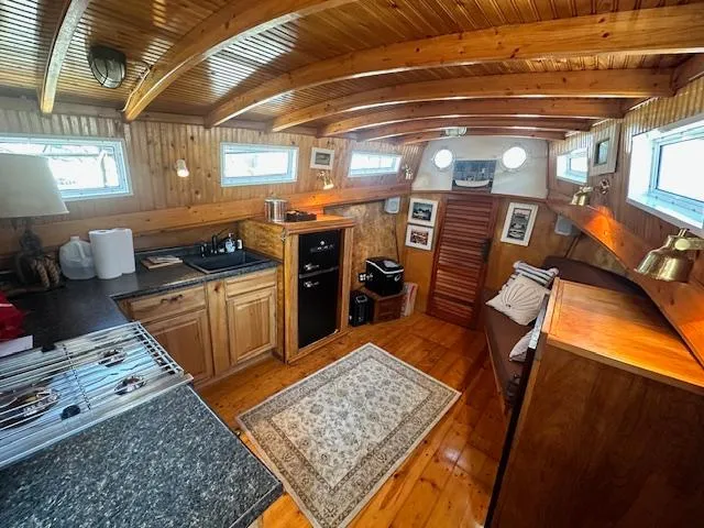 Slide: The Image of Diesel Duck 38 Trawler 2004 - 42