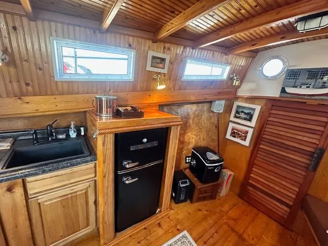 Slide: The Image of Diesel Duck 38 Trawler 2004 - 44