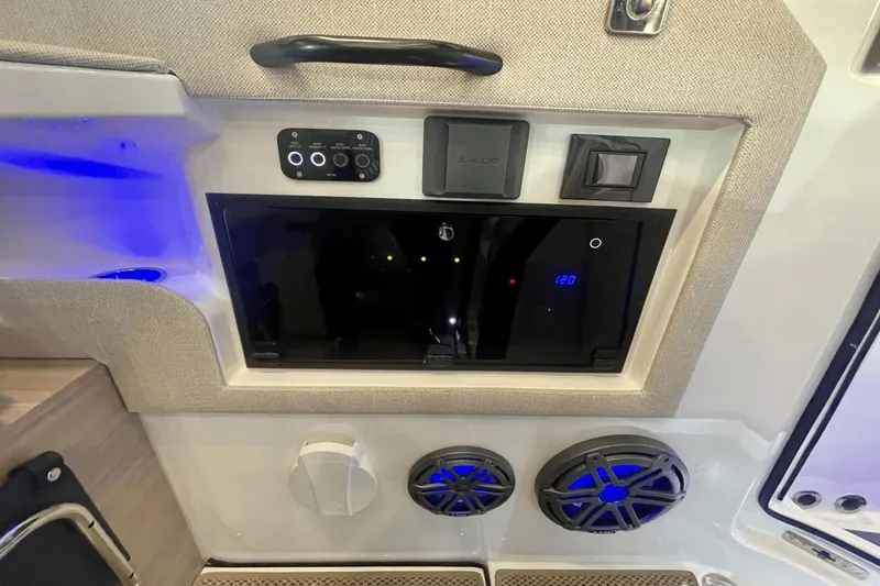 Slide: The Image of Saxdor 320 GTC 2025 - 20