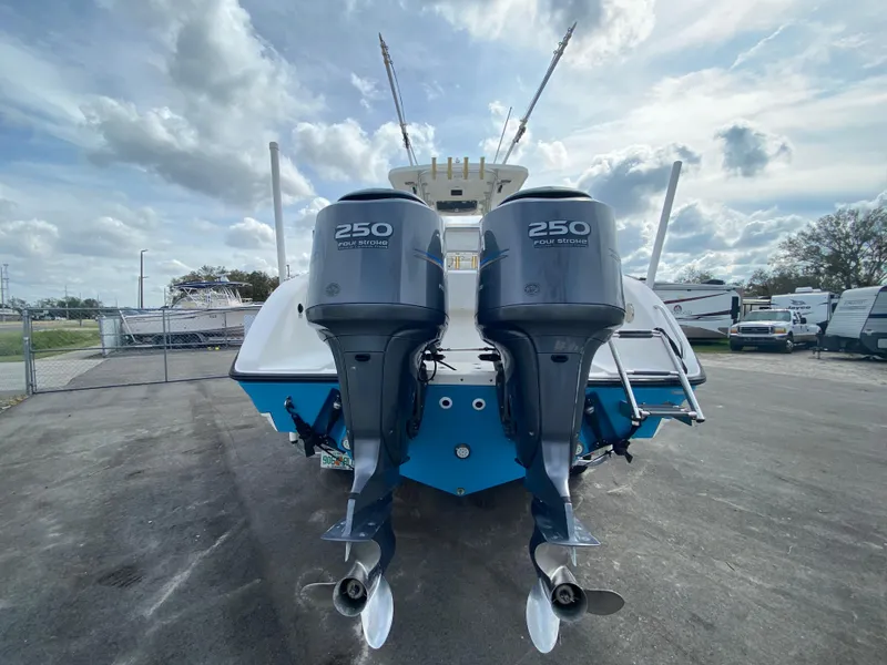 Slide: The Image of 2008 Century 2901 Center Console with twin 250 horsepower engines, rear view. - 23