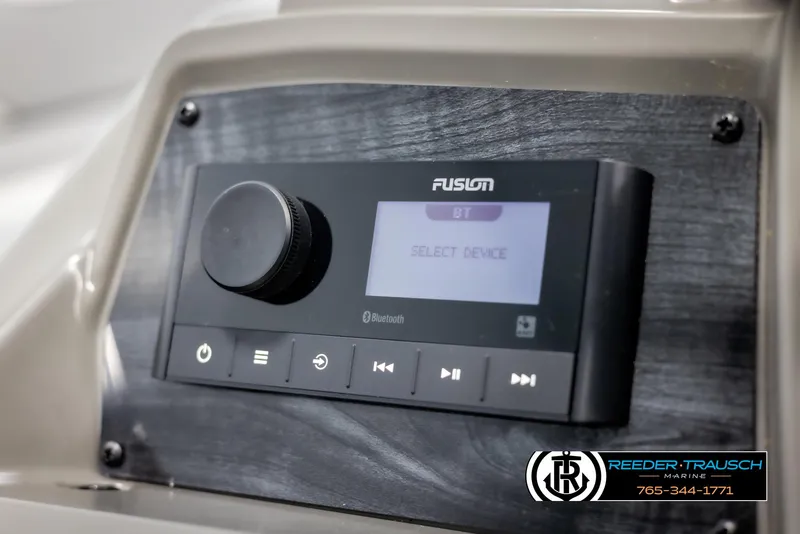 Slide: The Image of Fusion audio system in 2025 Avalon VEN QL boat dashboard. - 28