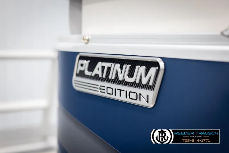 Slide: The Image of Avalon VEN QL 2025 Platinum Edition boat detail with logo. - 43