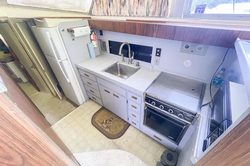 Slide: The Image of Bertram 46 Convertible 1978 - 57